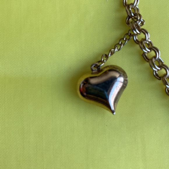 Betsey Johnson Leopard Heart Necklace - Picture 5 of 5